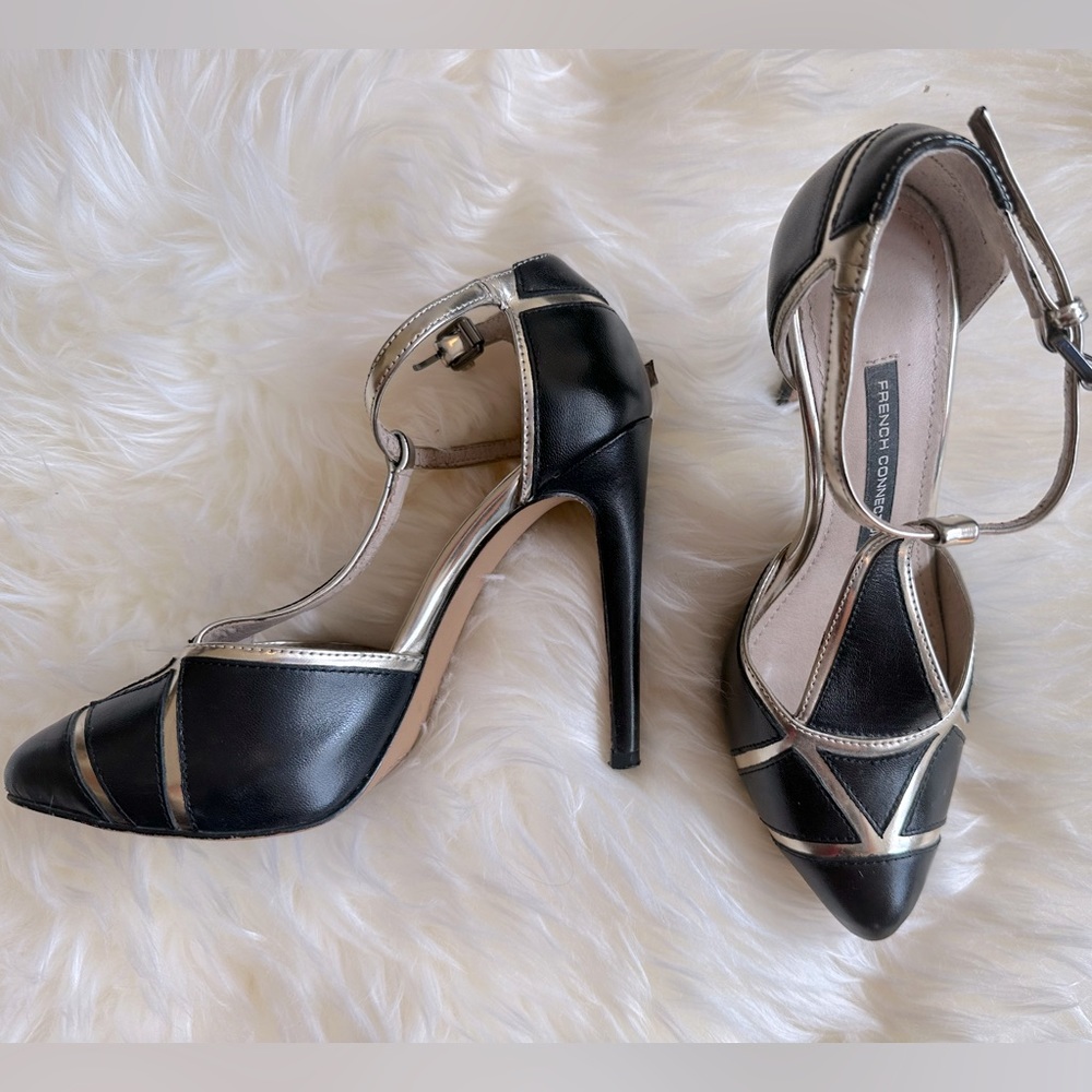 Size 5.5 French Connection Candice T-Strap Platform Pump